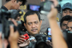 Polisi Tembak Mati Dua Orang Penyerang Polres Dharmasraya